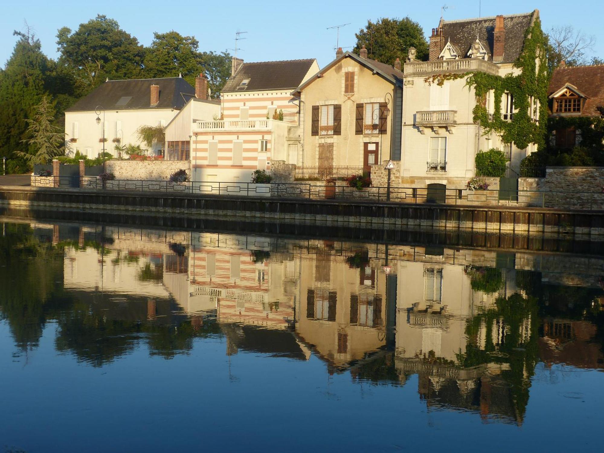 Hotel Saint Laurent Nogent-sur-Seine Eksteriør billede
